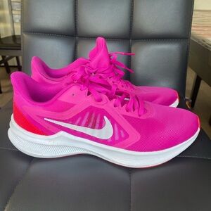 Nike Women's Pink and White Running Shoes